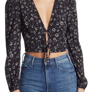 Elodie long sleeve mid drift Large top flower detail black and white